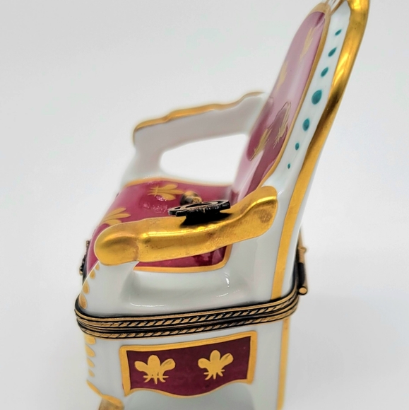 Authentic Limoges Royal Throne Trinket Box with Sceptor, Peint Mein w/ Gold Gilt - Picture 5 of 10